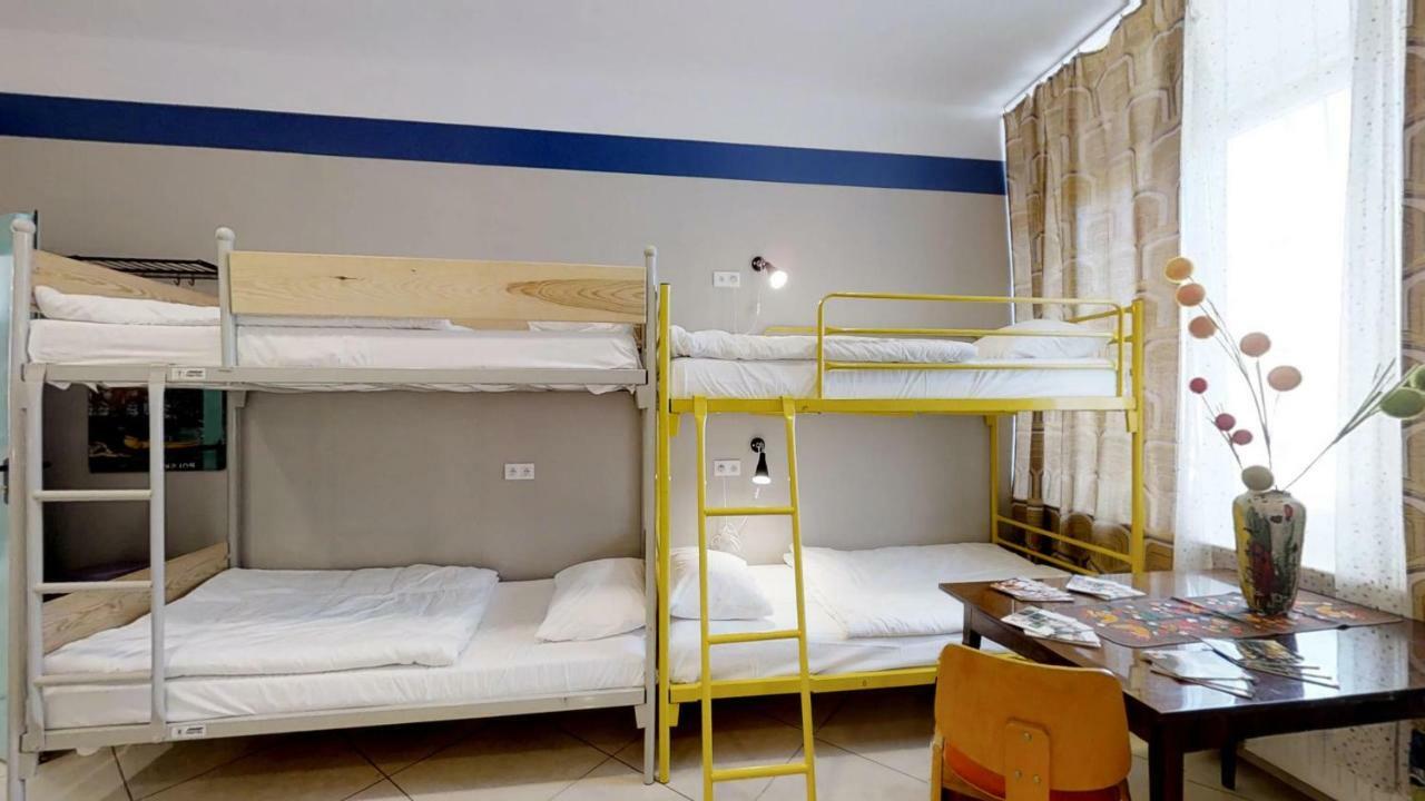 Press Hostel Warschau Buitenkant foto