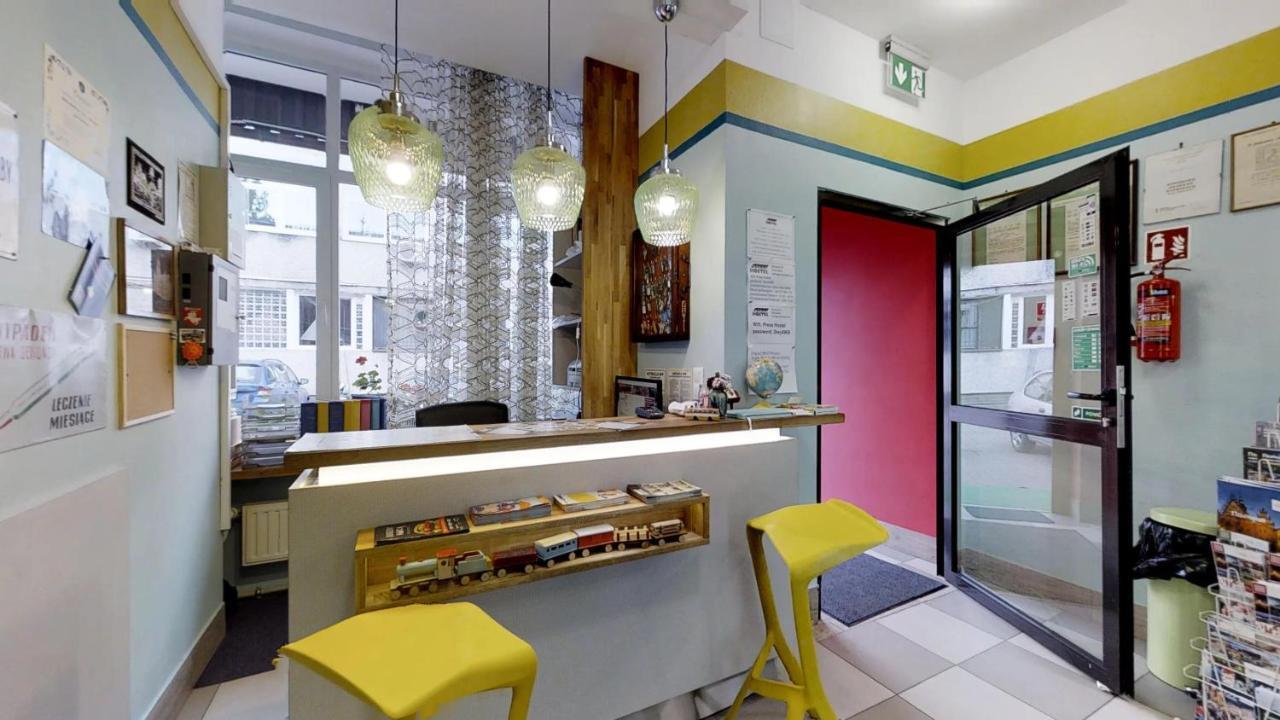 Press Hostel Warschau Buitenkant foto